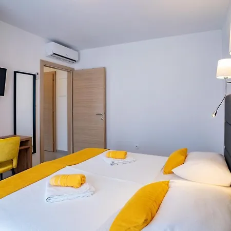 Arba Sunshine Apartman *