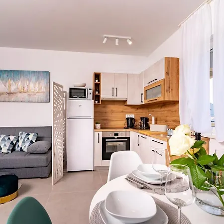 Arba Sunshine Apartment *